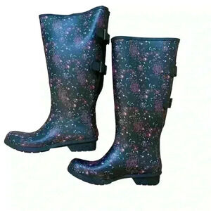 Chooka Women's Versa Wide Calf Tall Rain Boot Size 6 Black Floral Waterproof